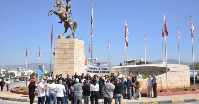 "Çocuklarımızın siyasete alet edilmesine karşıyız”