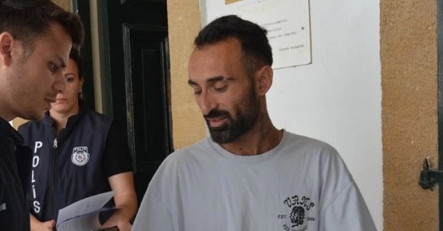 Kendisini telefondan engelleyen eski eşini dövdü