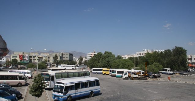 Hurda araçlarla toplu taşıma yapılıyor