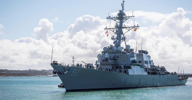 Amerikan savaş gemisi Kıbrıs'ta
