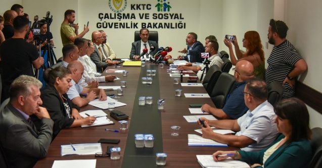 Yeni asgari ücret, Pazartesi'ne kaldı