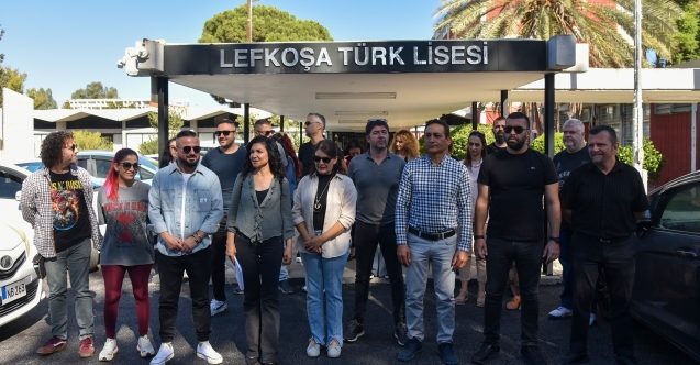 “Ülkenin ilahiyat kolejlerine ihtiyacı yok”