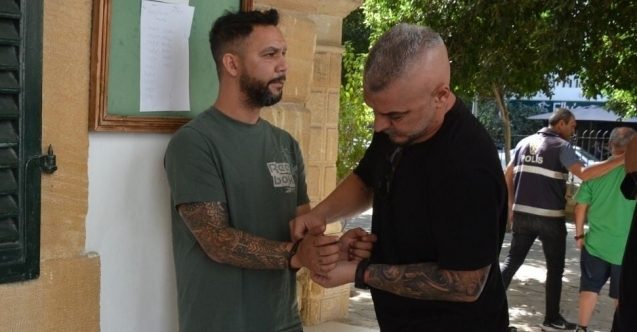 Uslanmadı, cezaevini boyladı