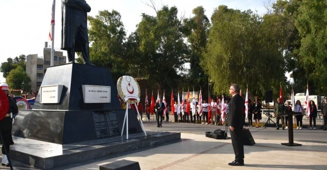 "Kıbrıs Türk halkı, sizin açtığınız aydınlık yoldan yürüyor"