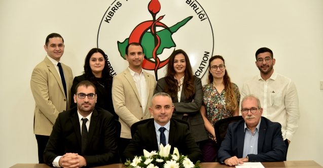 “Ülkede diş hekimi enflasyonu yaşanıyor”