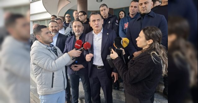 Cezaevi Müdürlüğü'ne dışarıdan atamaya karşı eylem