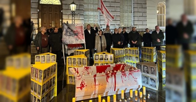 “Kanlı Noel'' katliamı Londra'da anıldı