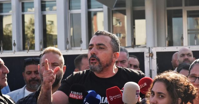 "Koltuklardan kalkamazlar, çünkü altları pis"