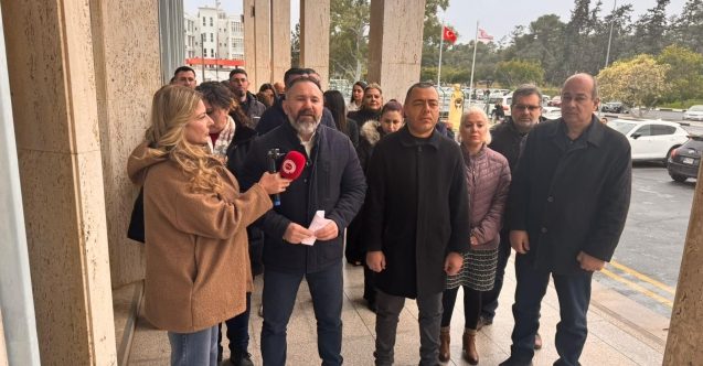 “Odacının görevini memurlar yapıyor”