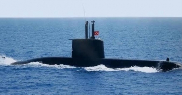 Türkiye'den denizaltı ve hücümbot geliyor
