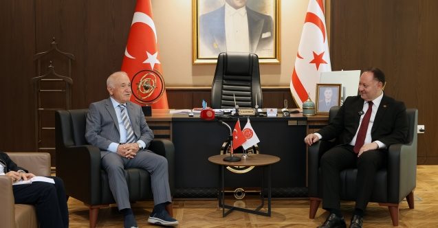 “Rumlar milli gelirini refah yerine silaha harcıyor”