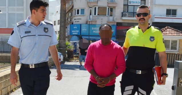 Kimliğini "James"e verdi, kendisi cezaevine girdi