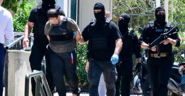 KKTC'den Güney'e patlayıcı yapımı için geçmiş