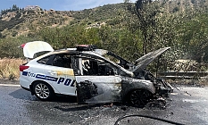 Polis aracı alev alev yandı