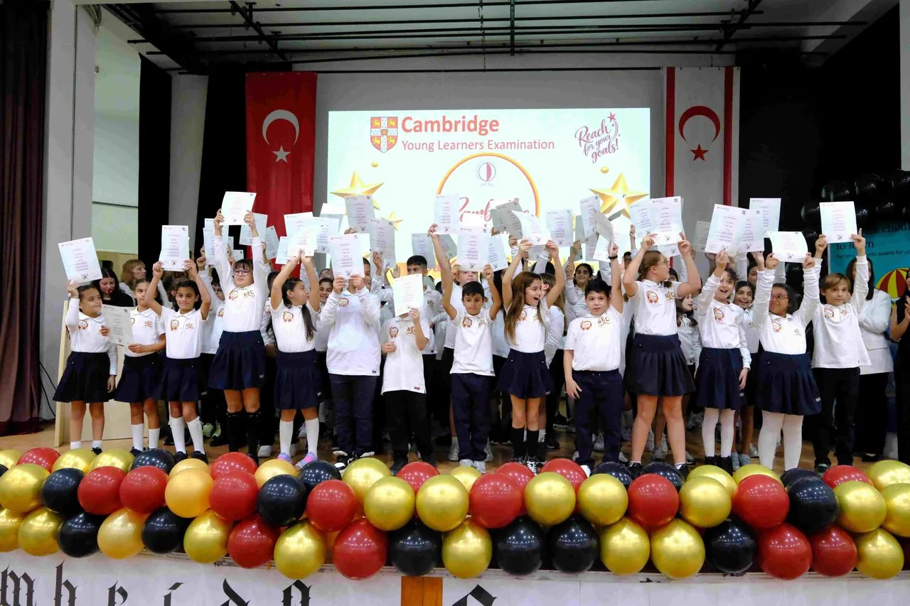 YDİ’de yüzde 100 Cambridge başarısı