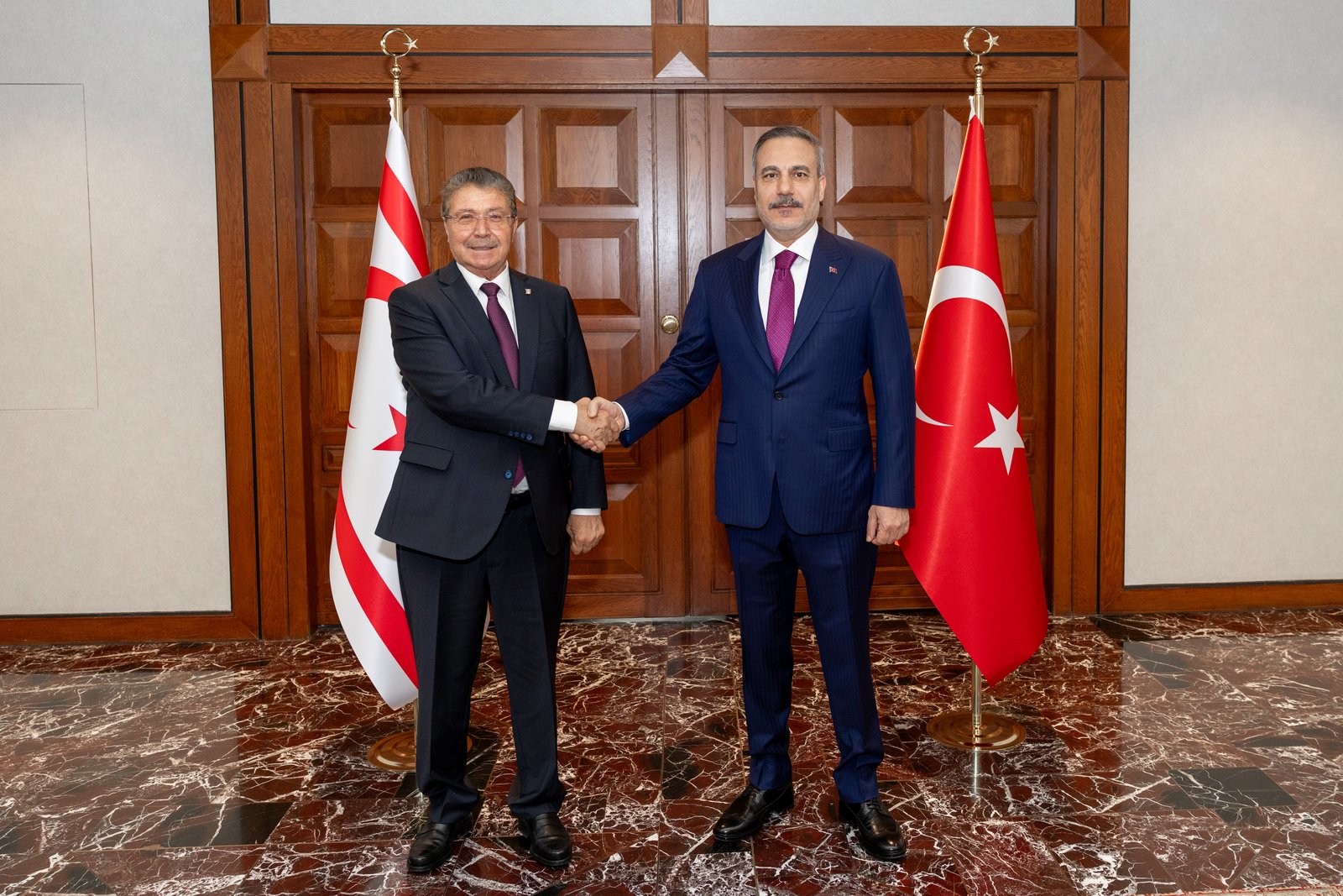 Fidan, Üstel ile görüştü