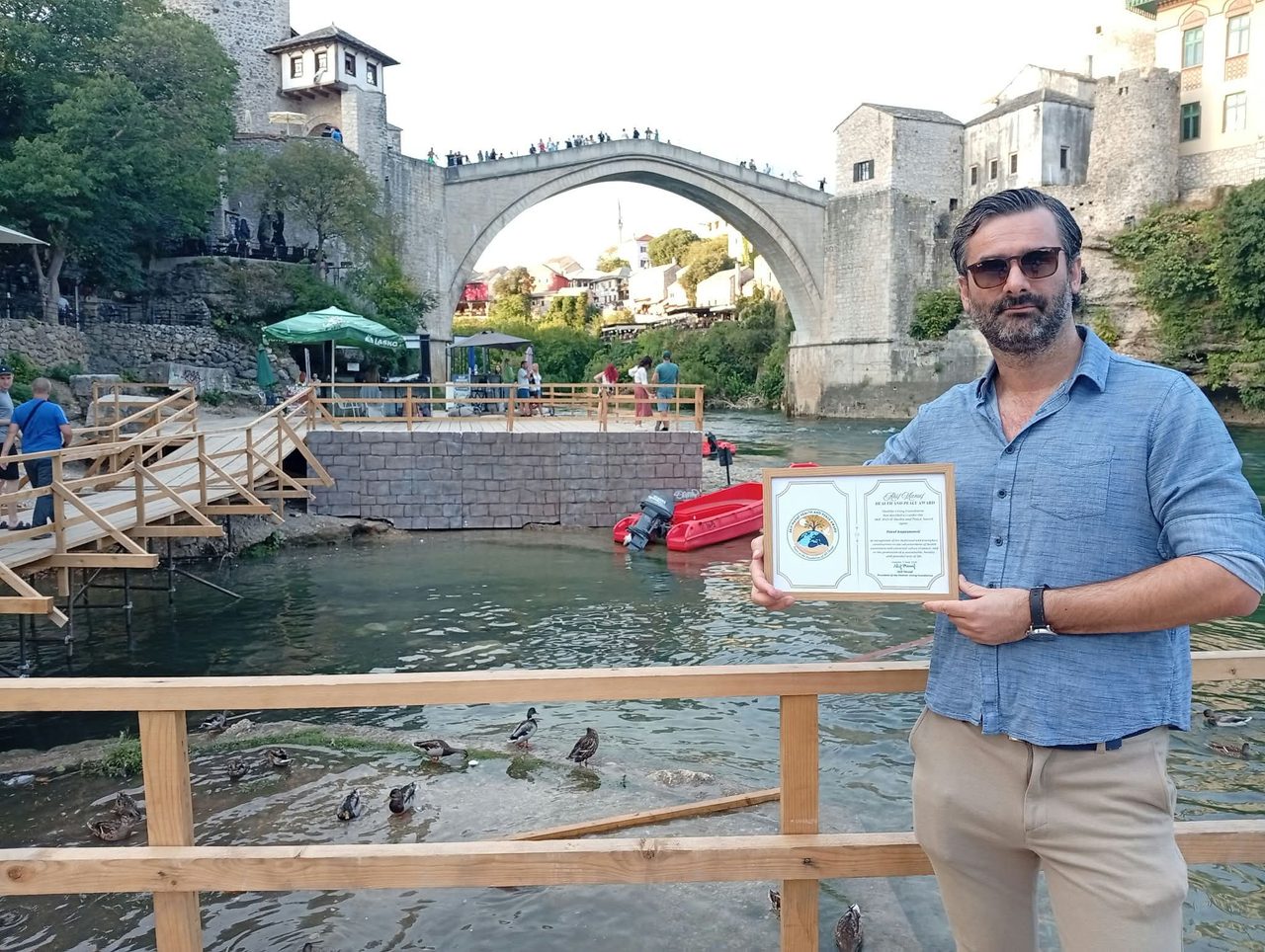 Sağlık ve barış için anlamlı ödül