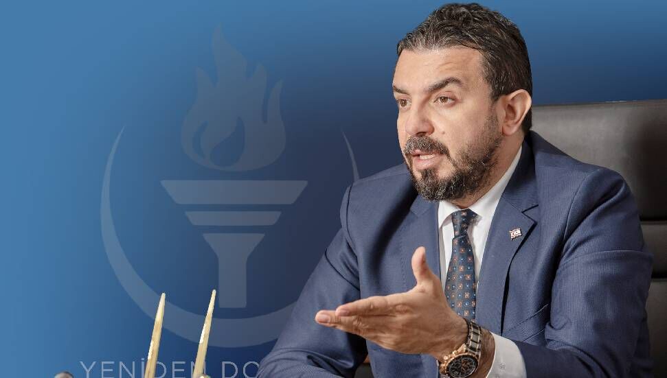 Zaroğlu, gençlerin araba kredisi yerine raylı sistemi savundu