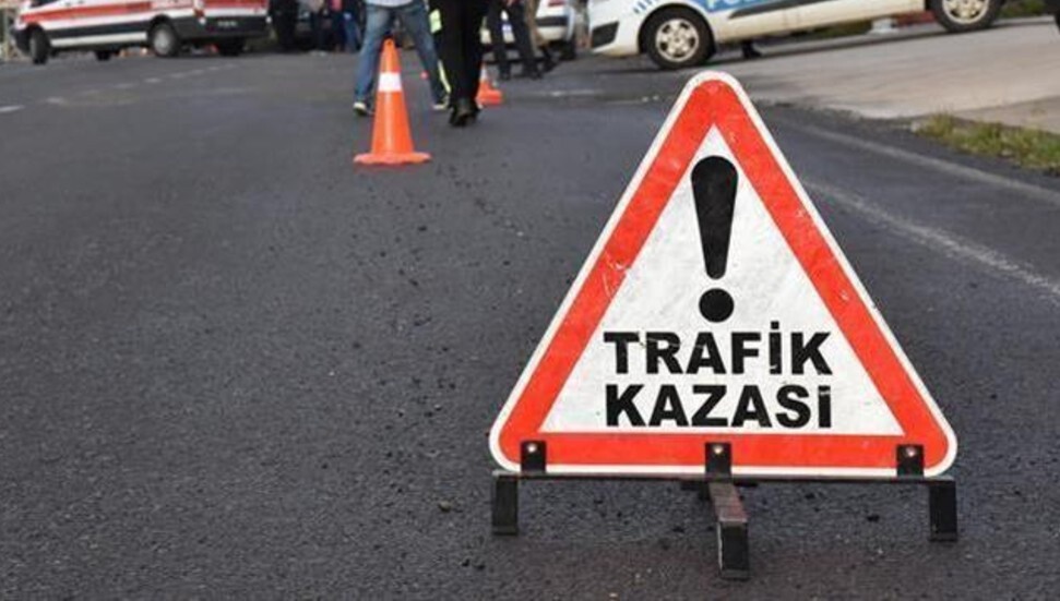 Lefkoşa’da alkollü sürücü park halindeki araçlara çarptı: Sürücü tutuklandı