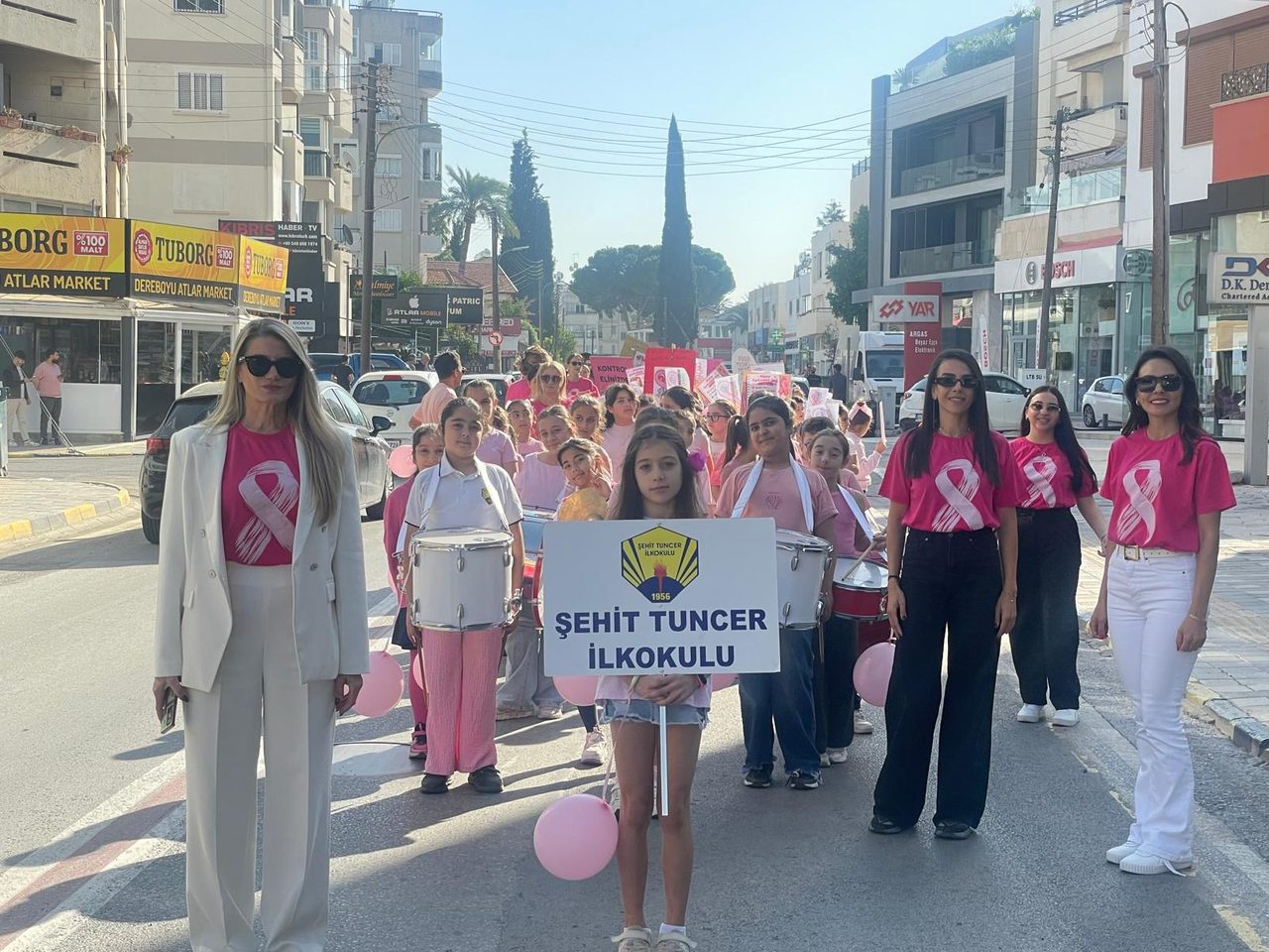 Çocuklardan anlamlı yürüyüş